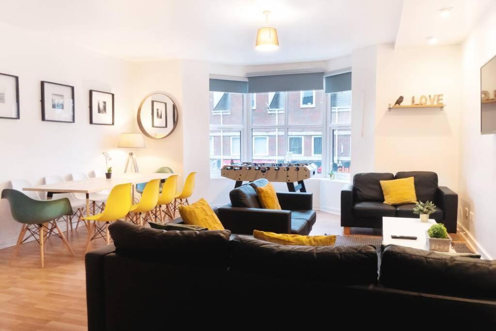 Apartment Up To 9 Close To Centre, Big Tv And Wifi Cardiff Exteriör bild